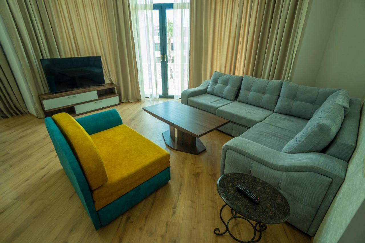 Twins Hotell Anaklia Exteriör bild
